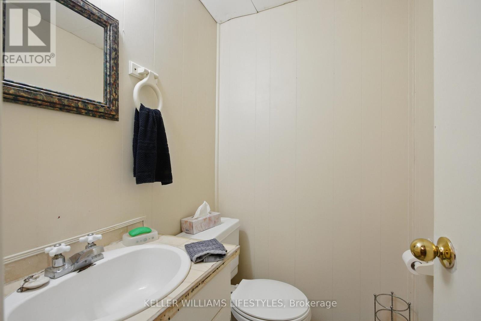 41 Manor Road, St. Thomas, Ontario  N5R 4Z4 - Photo 24 - X12144119