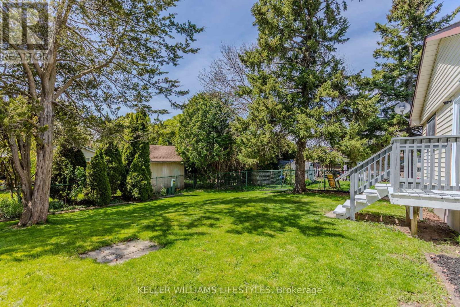41 Manor Road, St. Thomas, Ontario  N5R 4Z4 - Photo 29 - X12144119