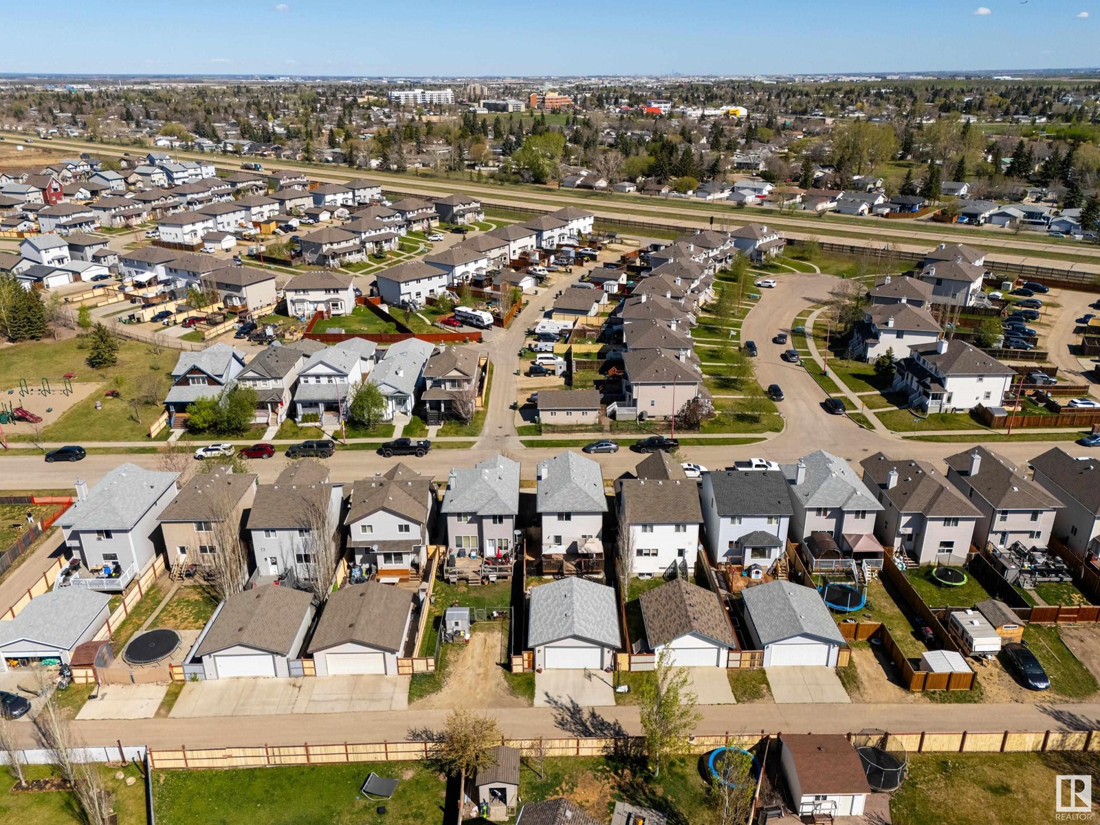 253 Southwick Wy, Leduc, Alberta  T9E 0G1 - Photo 48 - E4436095