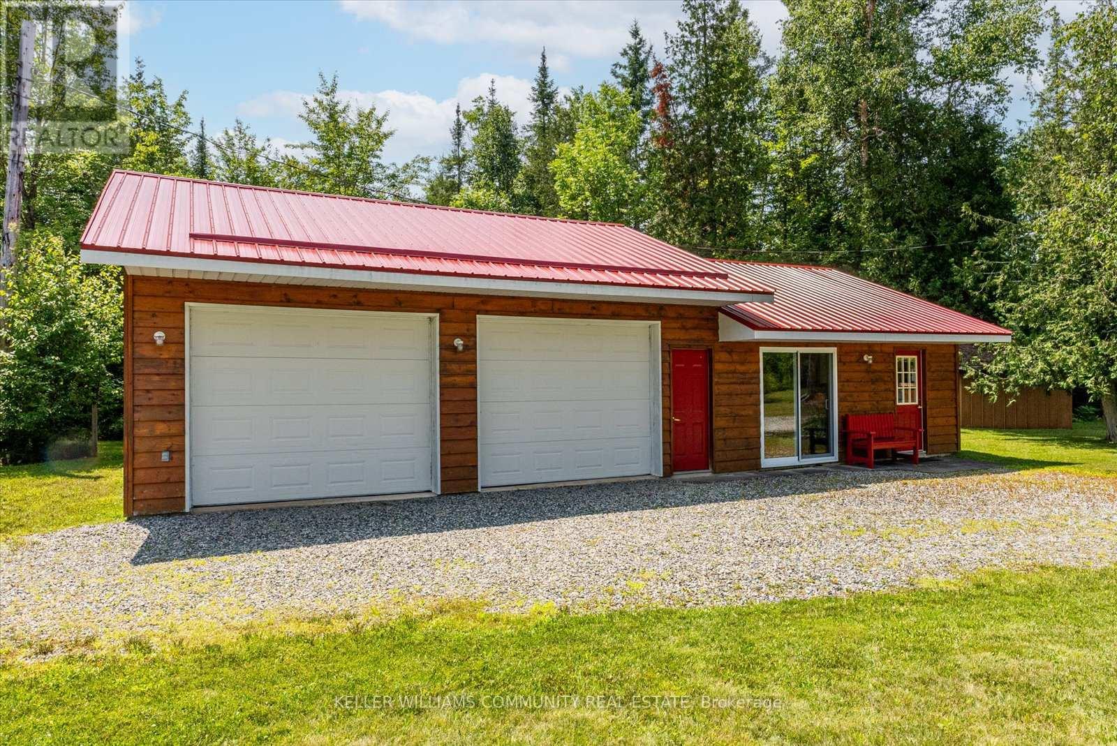 303 Maple Landing Lane, Tudor And Cashel, Ontario  K0L 1W0 - Photo 14 - X12144068