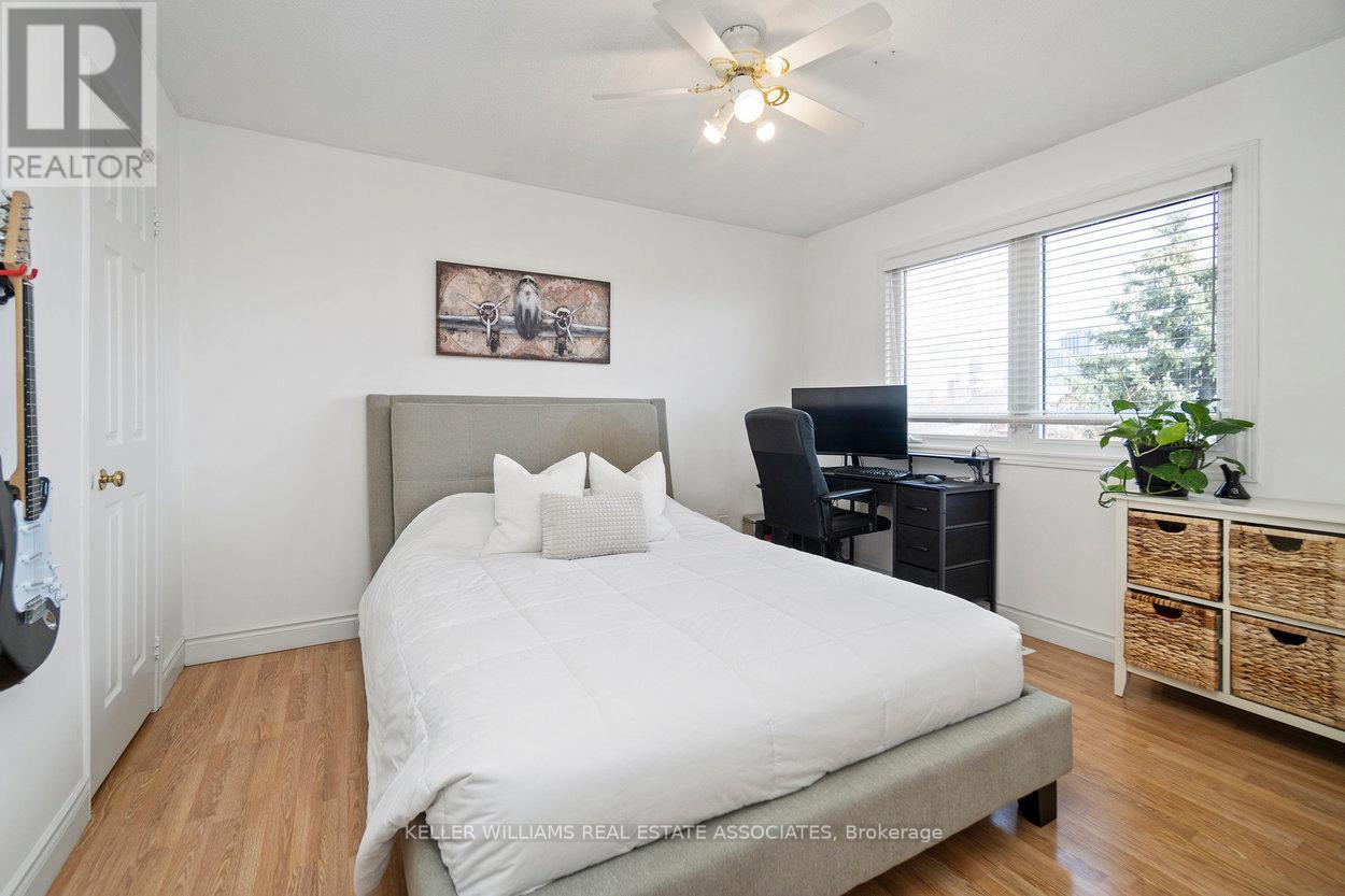 635 Huntington Ridge Drive, Mississauga, Ontario  L5R 1Z7 - Photo 31 - W12063400