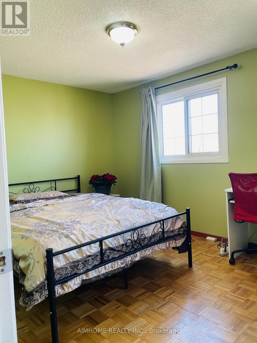 41 Pettigrew Court, Markham, Ontario  L3S 1K4 - Photo 7 - N12144007