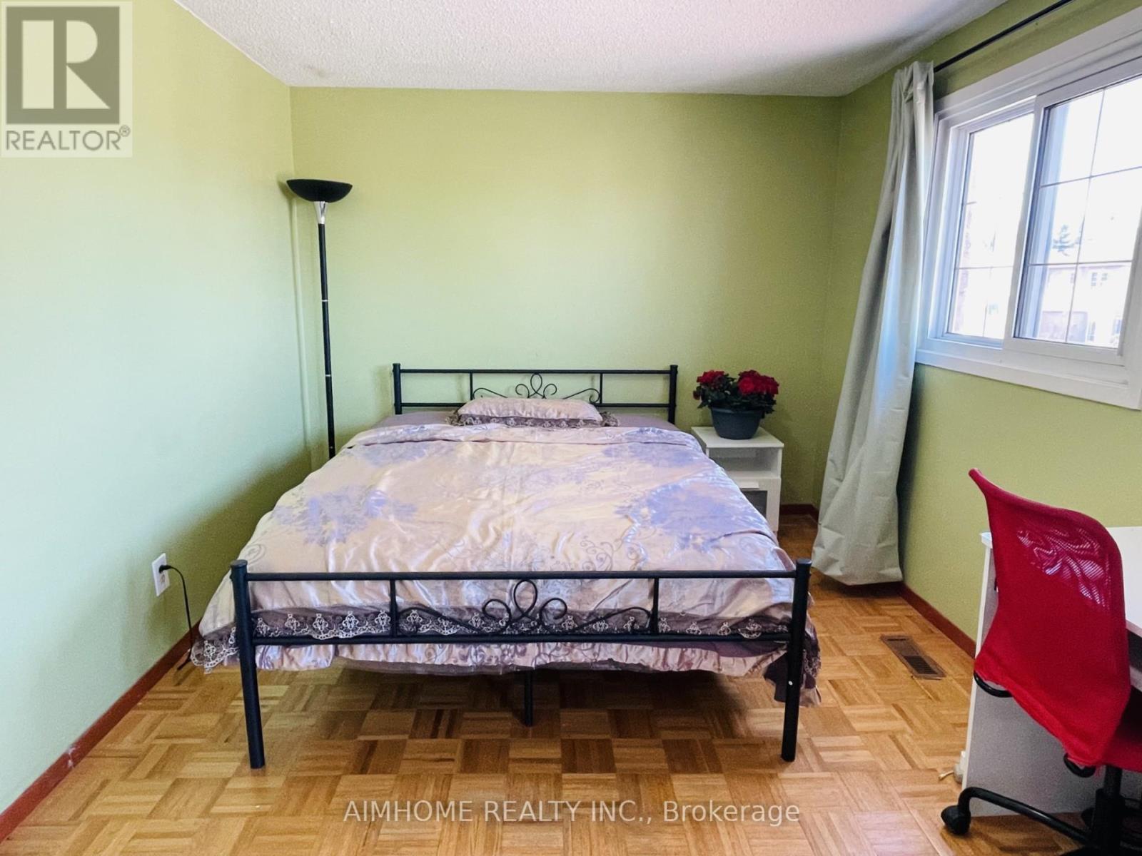 41 Pettigrew Court, Markham, Ontario  L3S 1K4 - Photo 8 - N12144007