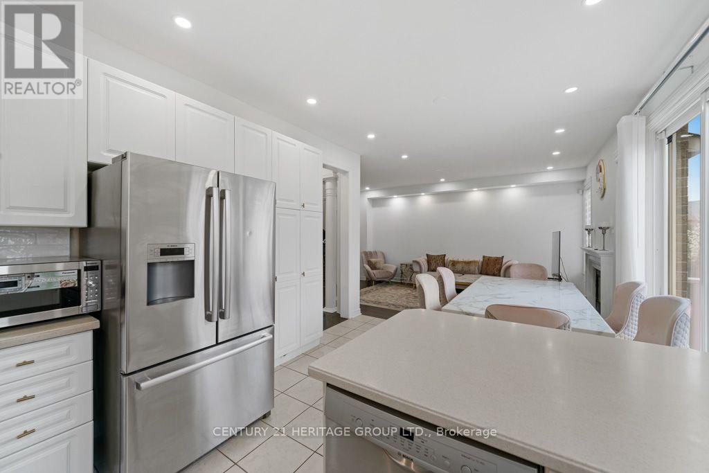 158 Kingshill Road, Richmond Hill (Oak Ridges), Ontario  L4E 4V5 - Photo 10 - N12144009