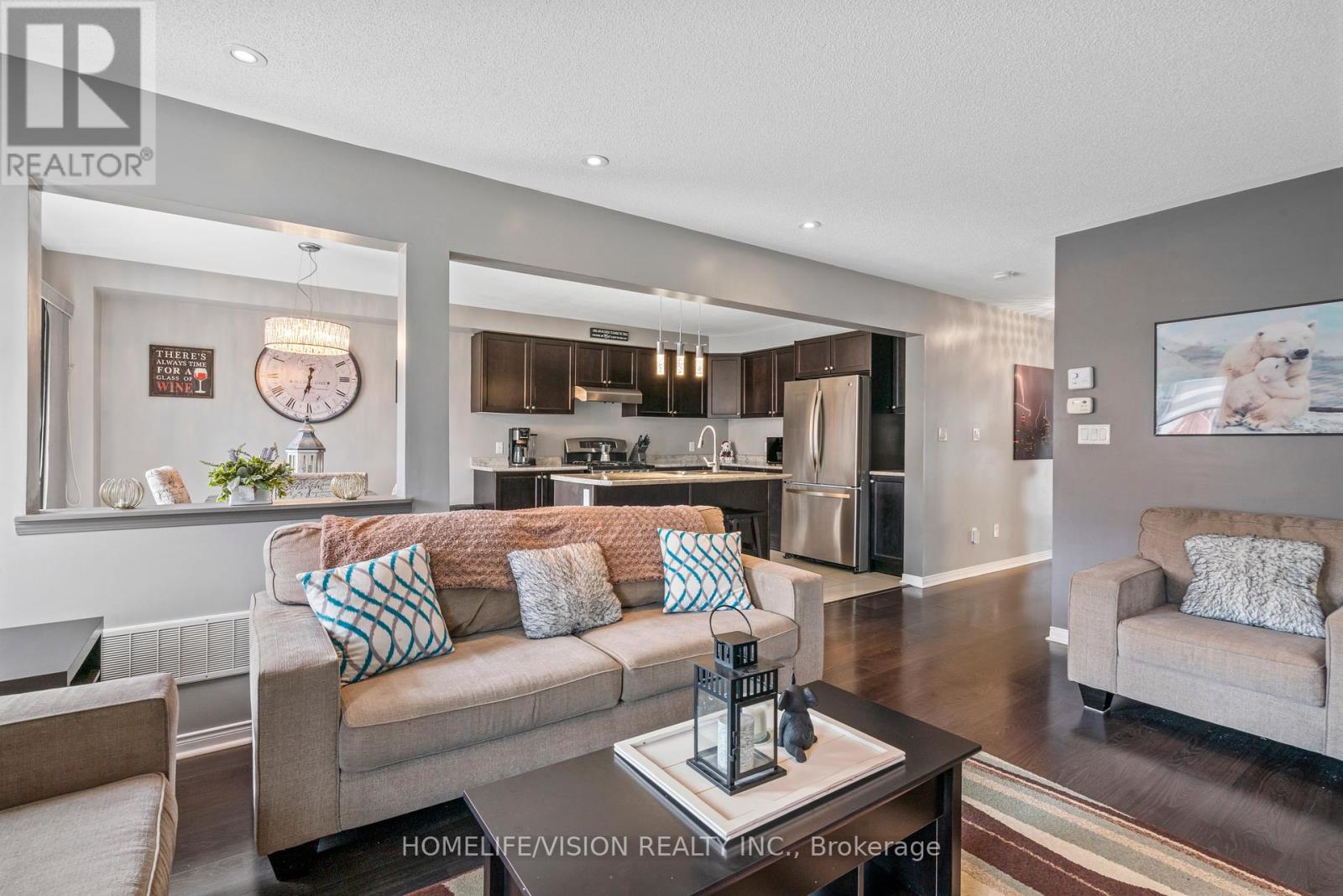 25 Long Street, Bradford West Gwillimbury (Bradford), Ontario  L3Z 0L7 - Photo 14 - N12144019