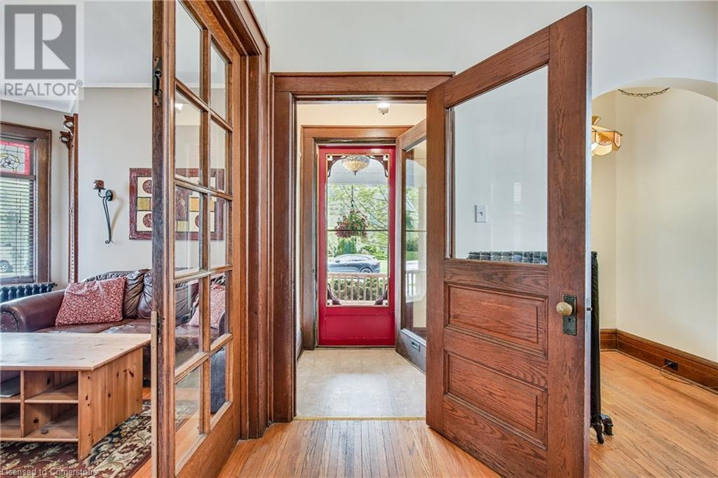 Property at 4621 ELLIS Street image 5