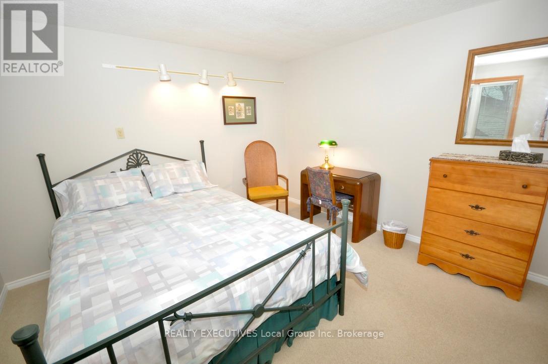 45 Carriage Crescent, North Bay, Ontario  P1C 1G5 - Photo 21 - X12144147