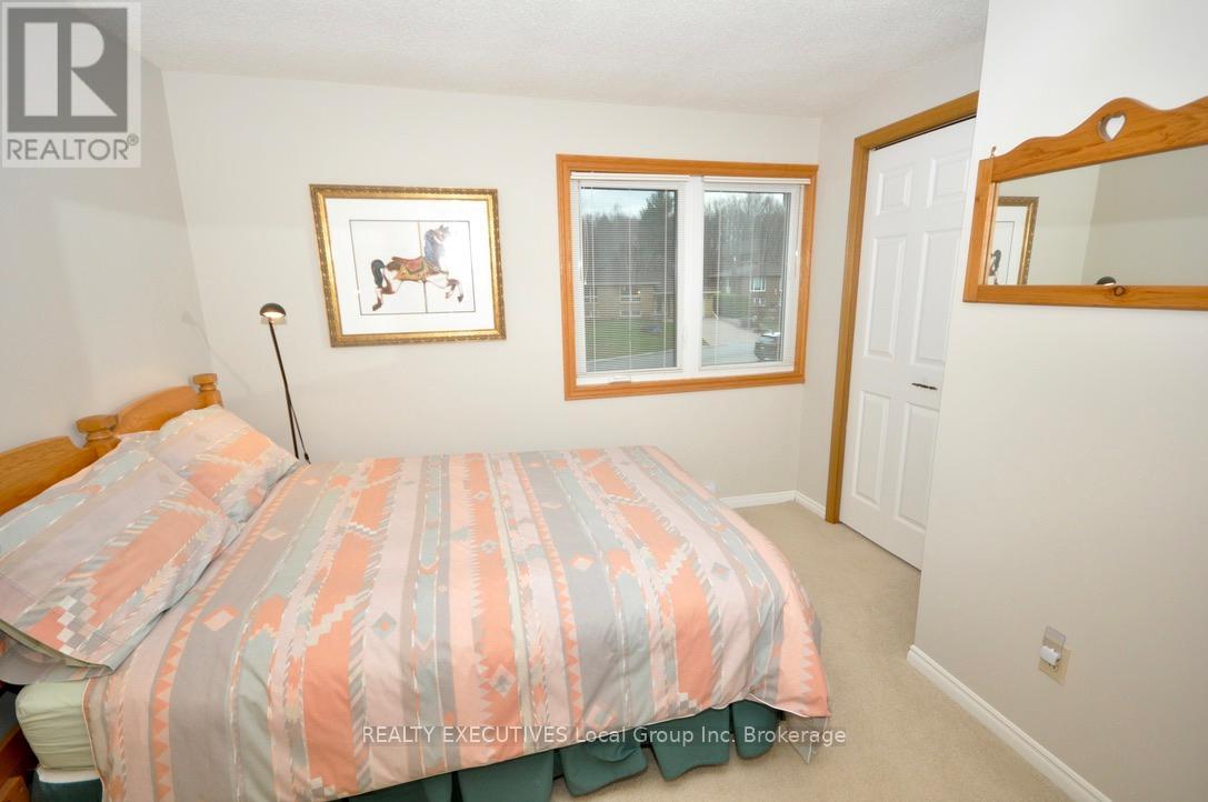 45 Carriage Crescent, North Bay, Ontario  P1C 1G5 - Photo 22 - X12144147