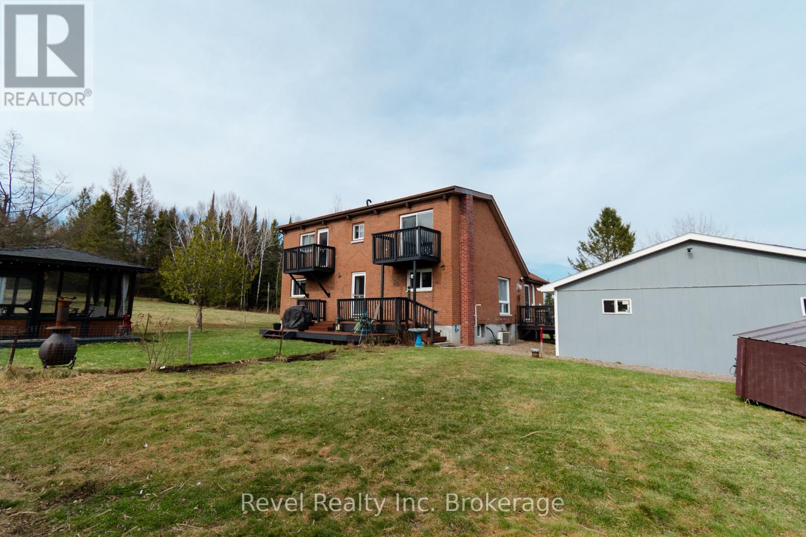 799 Maple Hill Road, Powassan, Ontario  P0H 1Z0 - Photo 4 - X12144208