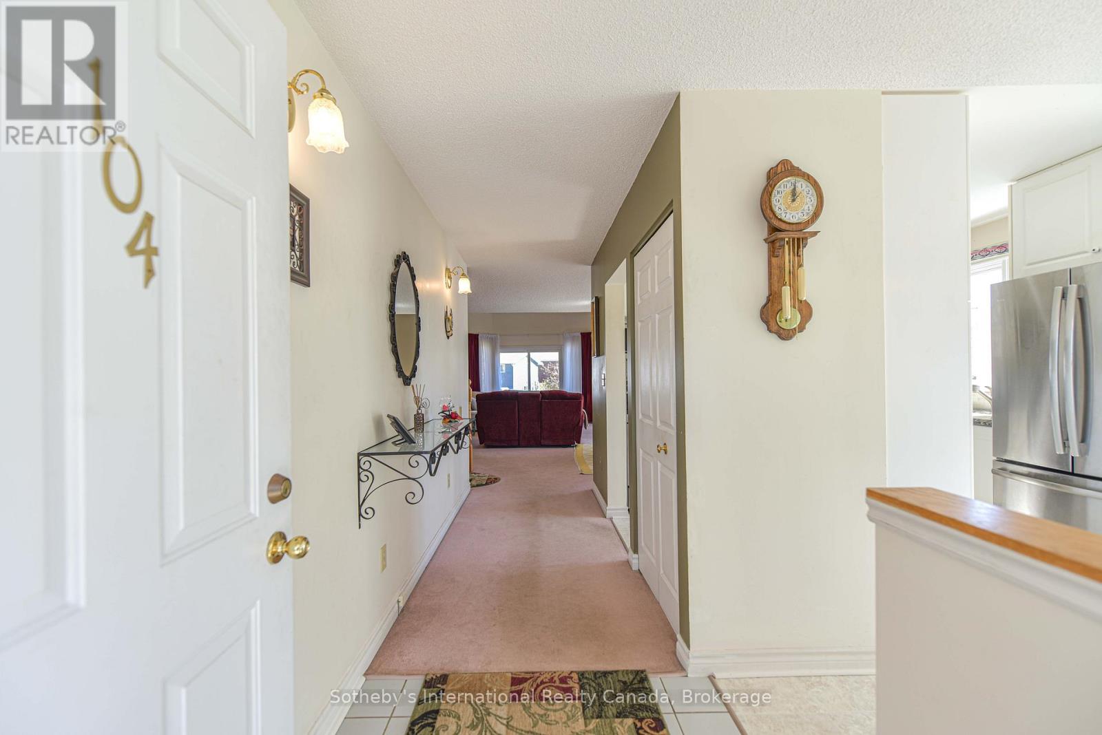 104 - 10 Museum Drive, Orillia, Ontario  L3V 7T9 - Photo 4 - S12144069