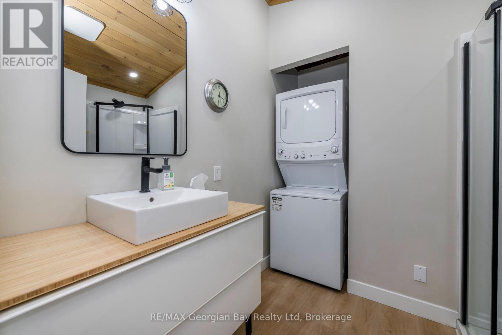 1169 Tiny Beaches Road N, Tiny, Ontario  L9M 1R3 - Photo 16 - S12144070