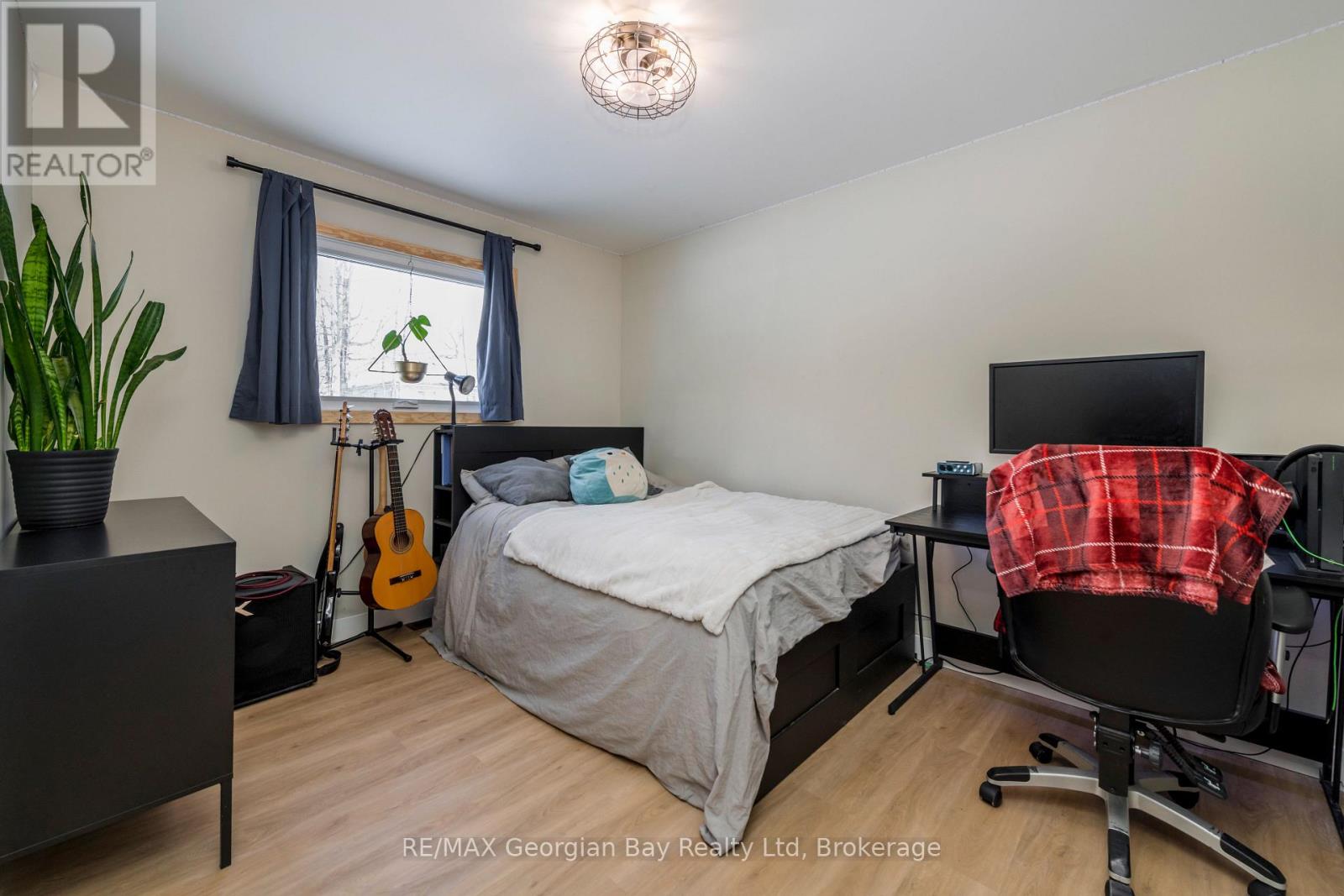 1169 Tiny Beaches Road N, Tiny, Ontario  L9M 1R3 - Photo 18 - S12144070