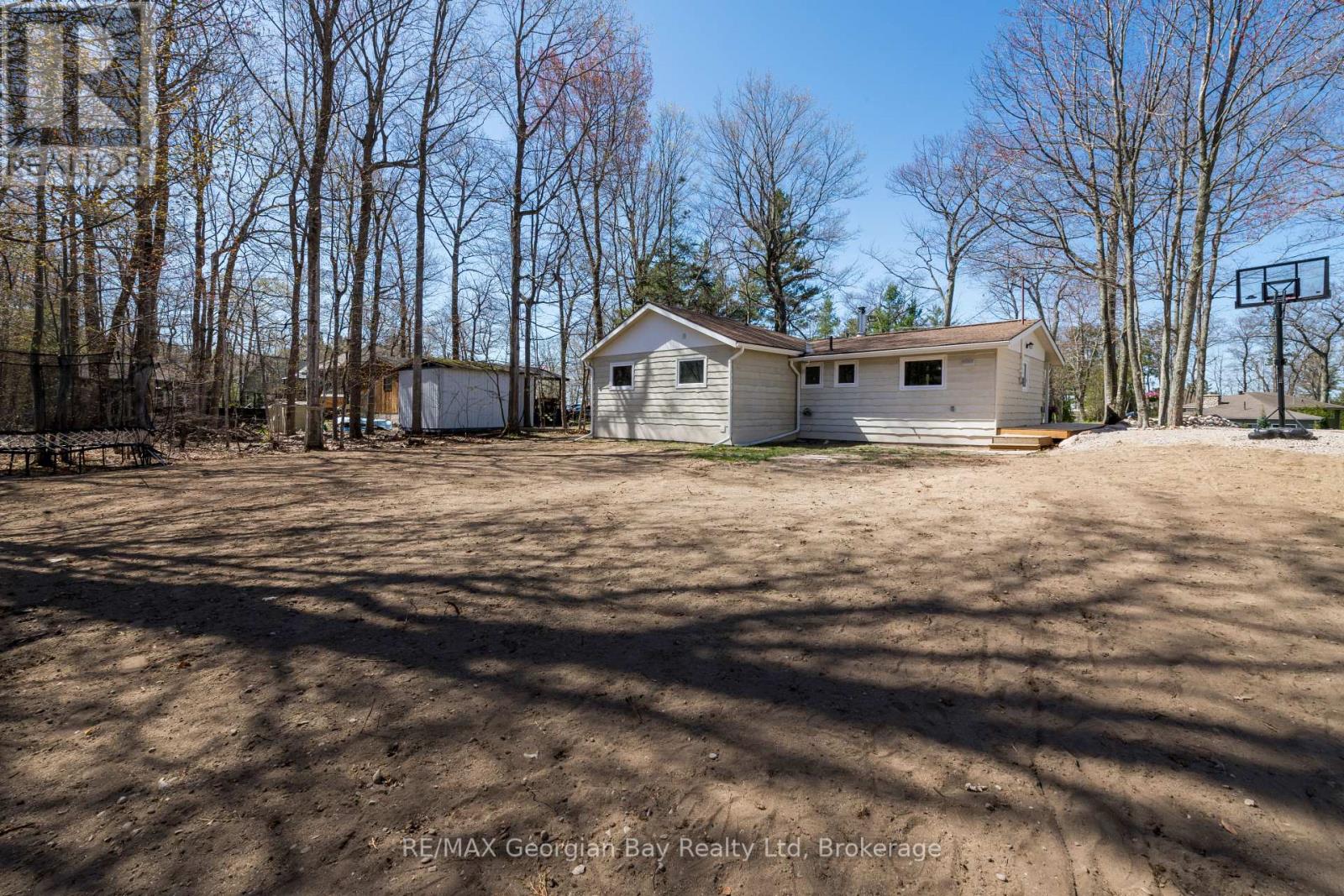 1169 Tiny Beaches Road N, Tiny, Ontario  L9M 1R3 - Photo 27 - S12144070
