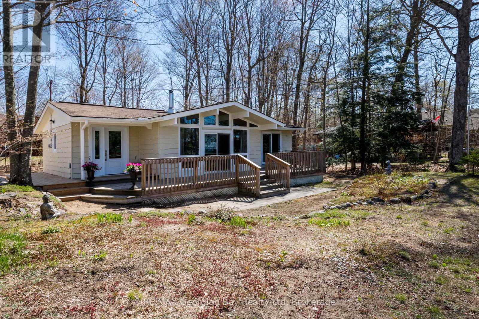 1169 Tiny Beaches Road N, Tiny, Ontario  L9M 1R3 - Photo 31 - S12144070