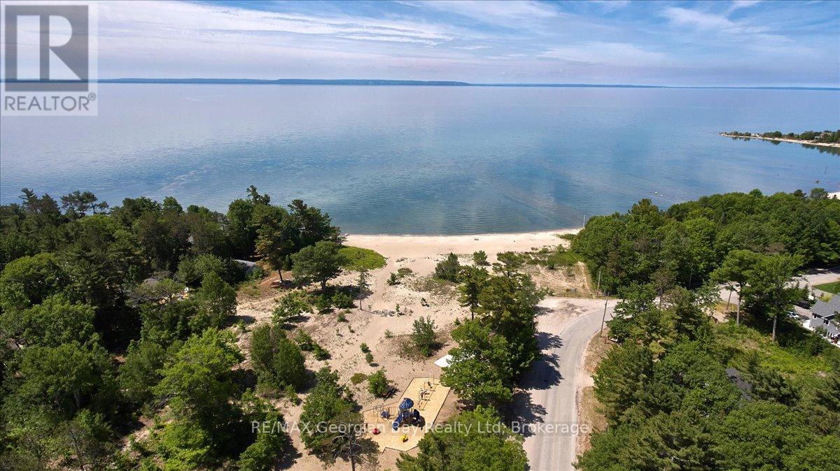 1169 Tiny Beaches Road N, Tiny, Ontario  L9M 1R3 - Photo 40 - S12144070