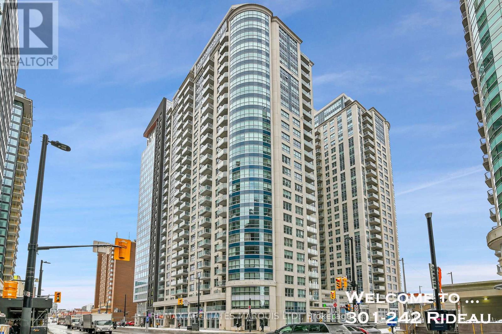 301 - 242 Rideau Street, Ottawa, Ontario  K1N 0B7 - Photo 1 - X12144054