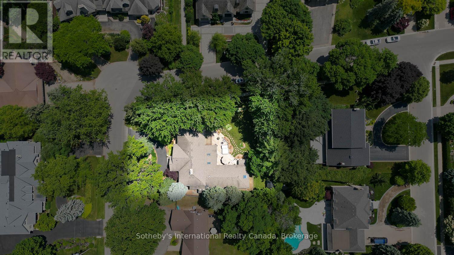 Property at 24 BIRKBANK DRIVE image 3