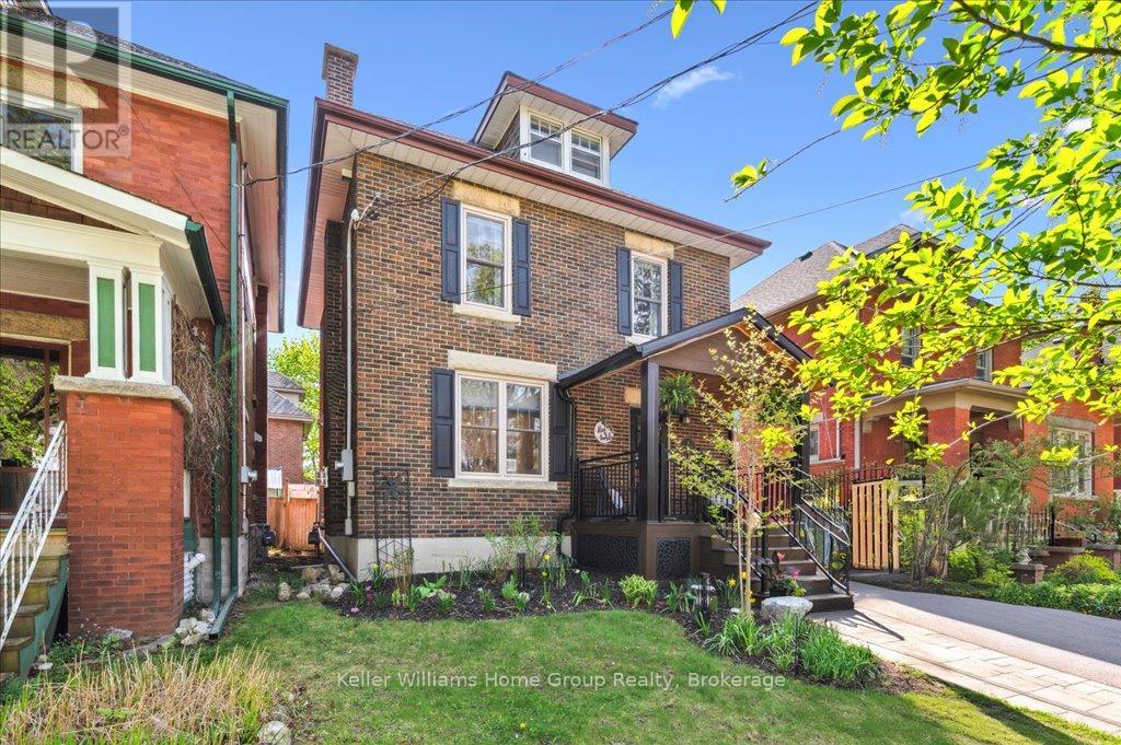 Property at 18 CENTRAL STREET image 3