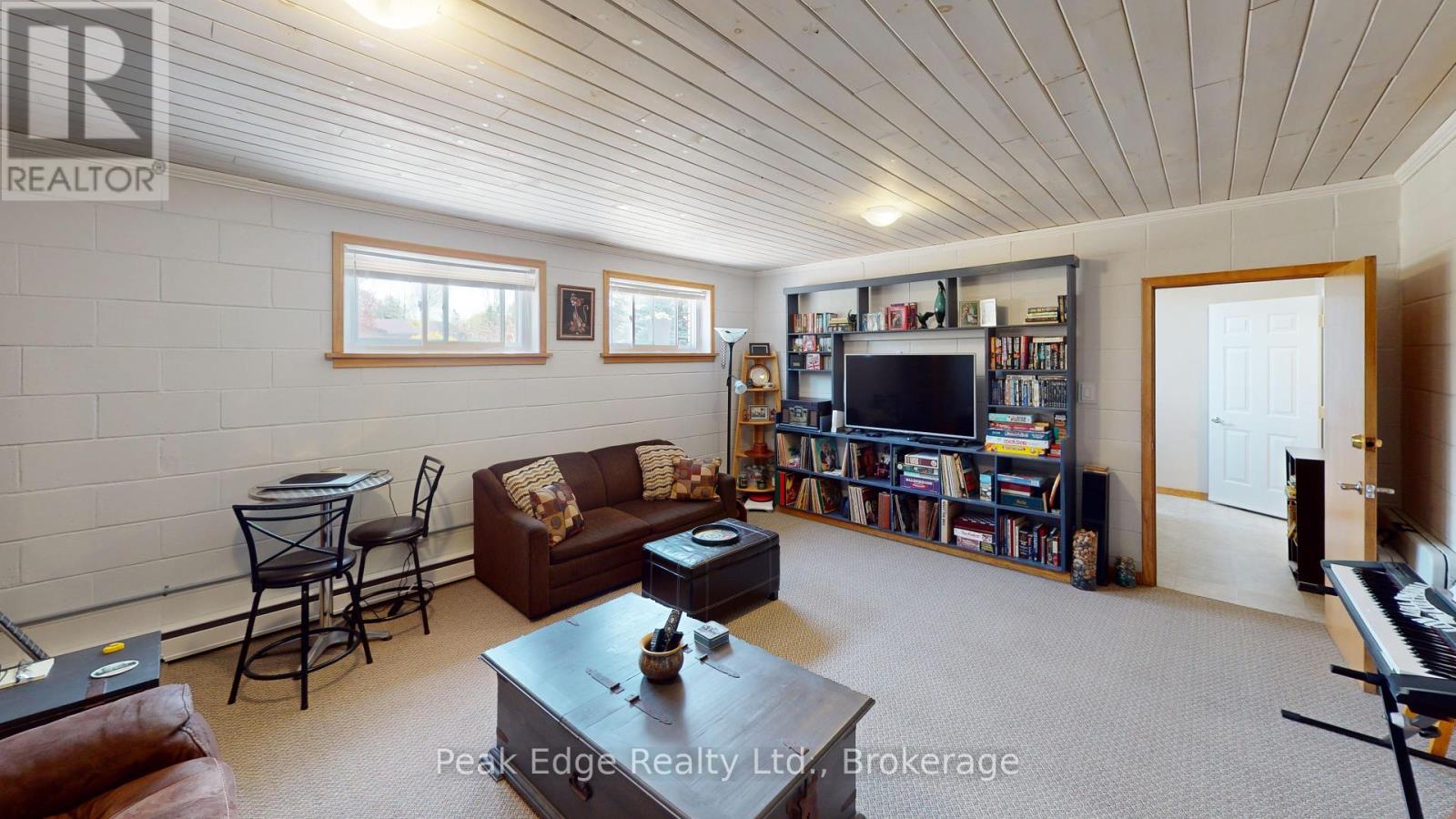 30 7 Th Street, Hanover, Ontario  N4N 1G2 - Photo 40 - X12144082