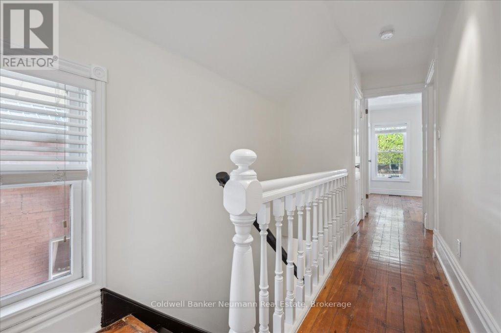 298 Suffolk Street W, Guelph, Ontario  N1H 2K3 - Photo 25 - X12144105