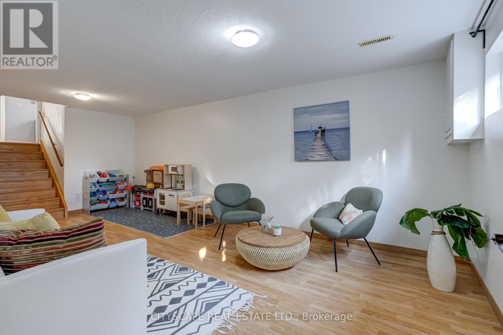 3206 Candela Drive, Mississauga, Ontario  L5A 2T8 - Photo 25 - W12143944