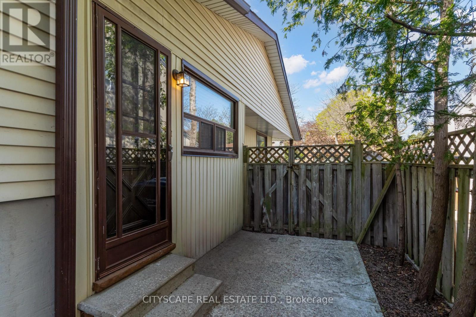 3206 Candela Drive, Mississauga, Ontario  L5A 2T8 - Photo 32 - W12143944