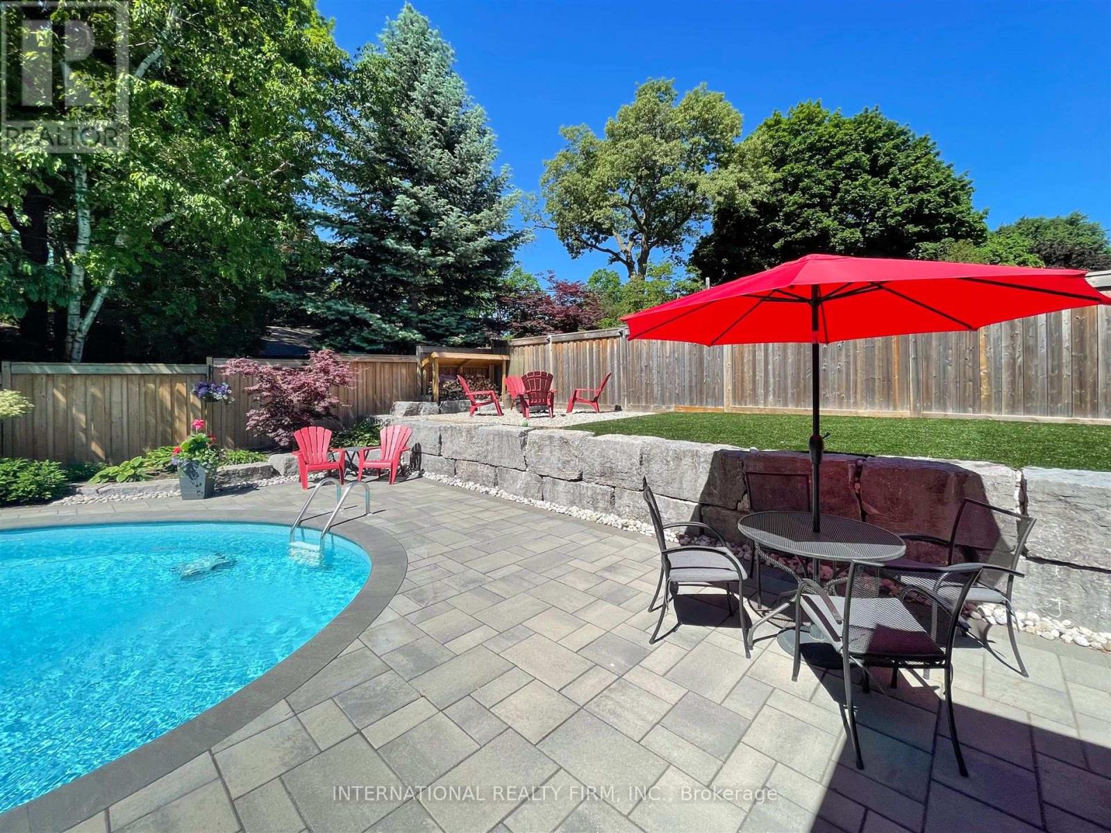 3234 Flynn Crescent, Mississauga, Ontario  L5C 2M3 - Photo 4 - W12143968