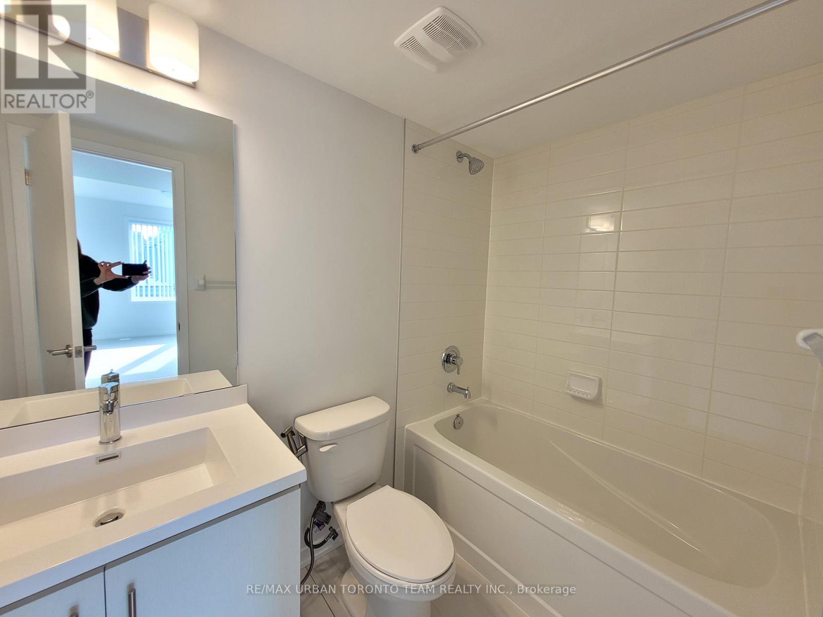 140 - 235 Birmingham Street, Toronto, Ontario  M8V 0J5 - Photo 14 - W12143973