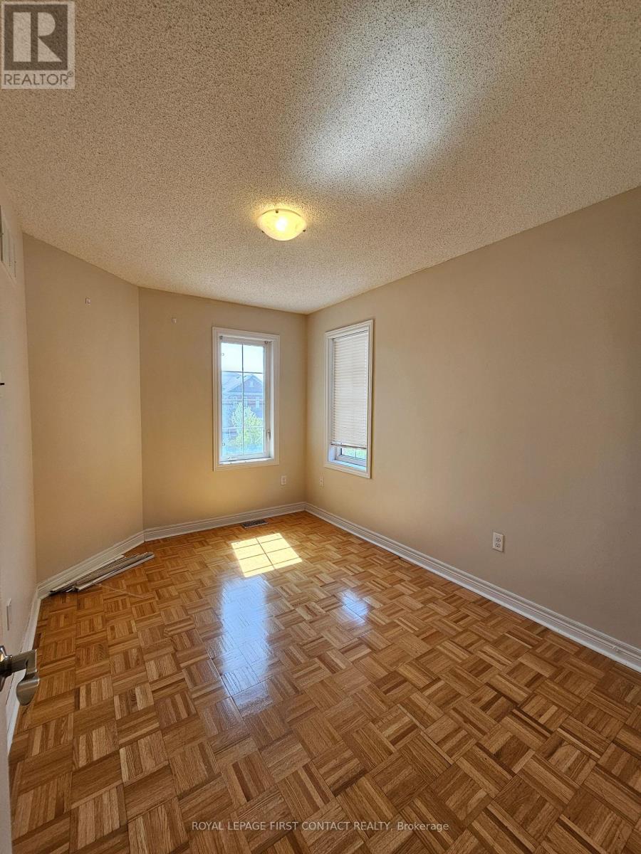 4692 Centretown Way, Mississauga, Ontario  L5R 0C9 - Photo 20 - W12143991
