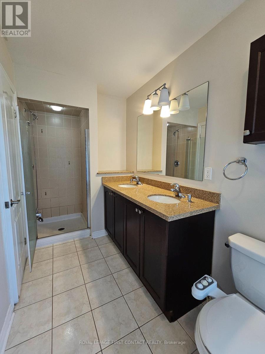 4692 Centretown Way, Mississauga, Ontario  L5R 0C9 - Photo 30 - W12143991