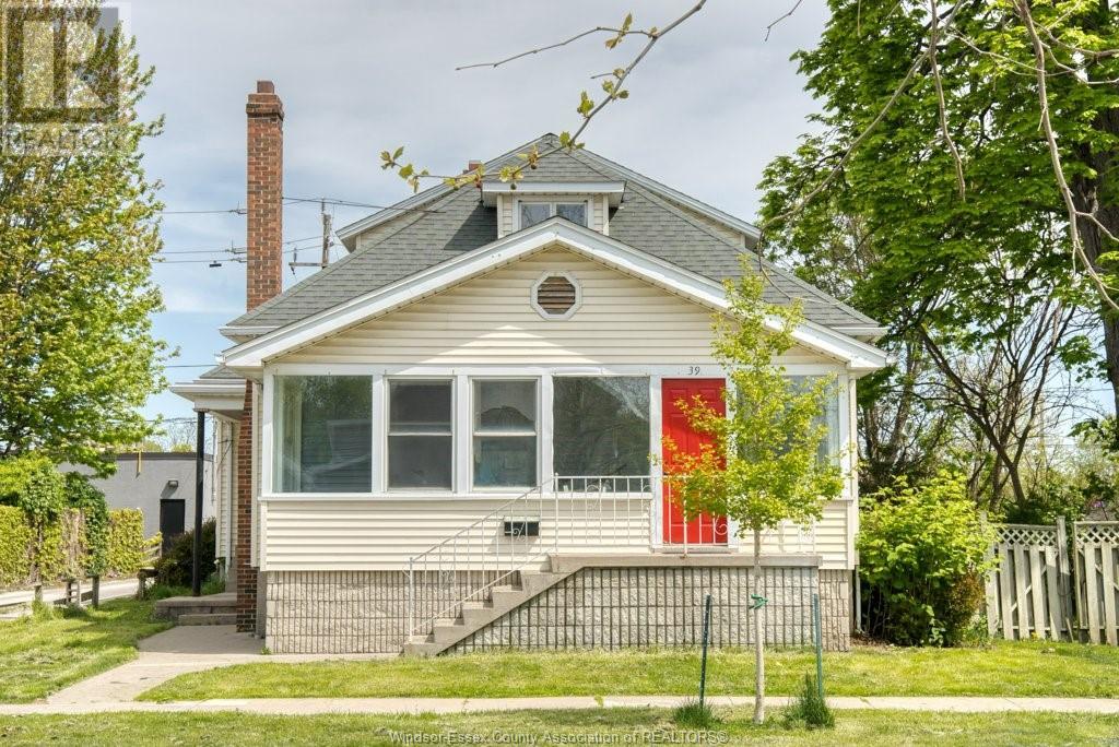 39 ORANGE, Leamington, Ontario