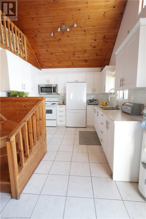 22 Winger Bay Lane, Selkirk, Ontario  N0A 1P0 - Photo 13 - 40723628