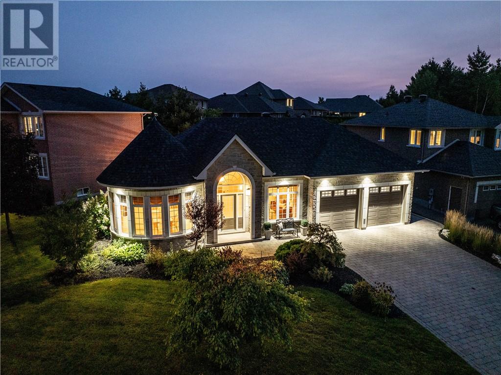 Property at 15 Platinum image 2