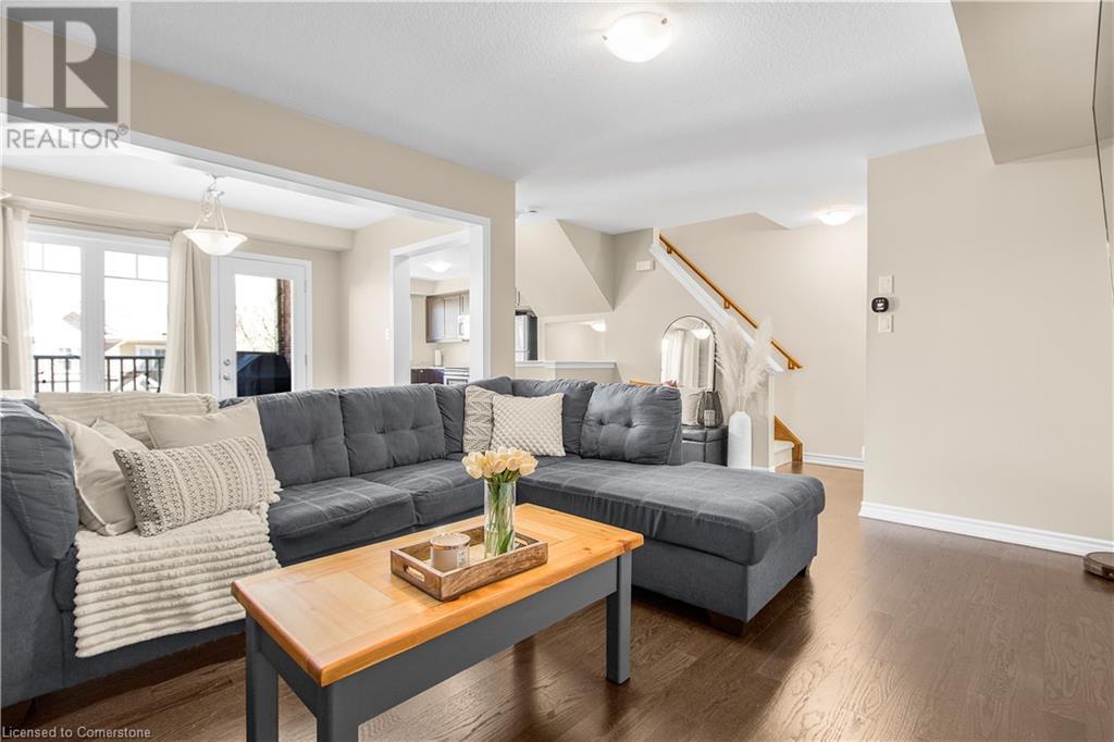 6 Stratus Street, Kitchener, Ontario  N2R 1R4 - Photo 6 - 40727820