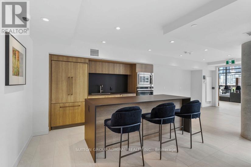 2104 - 81 Wellesley Street E, Toronto (Church-Yonge Corridor), Ontario  M4Y 0C5 - Photo 13 - C12144048