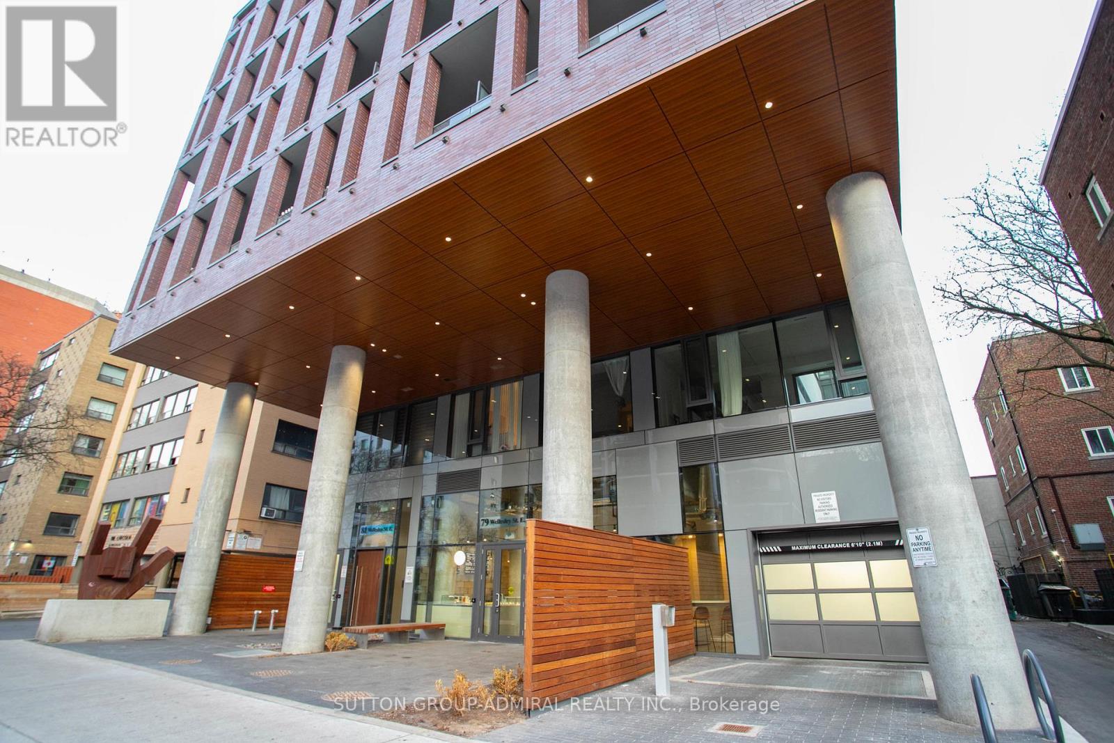 2104 - 81 Wellesley Street E, Toronto (Church-Yonge Corridor), Ontario  M4Y 0C5 - Photo 2 - C12144048