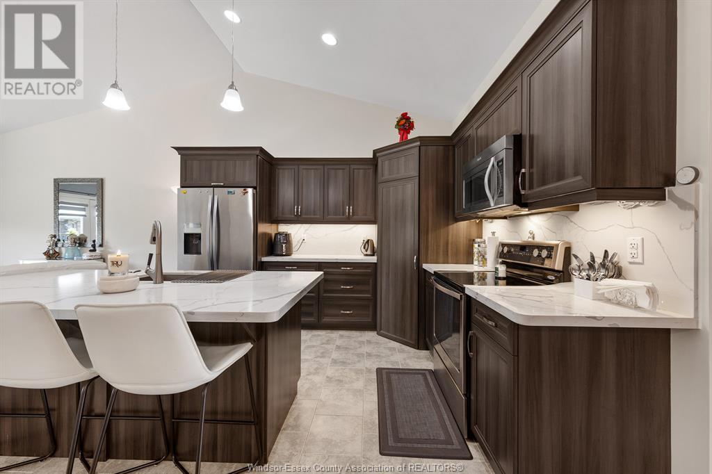 2521 Tivoli, Windsor, Ontario  N8P 0B3 - Photo 5 - 25011960