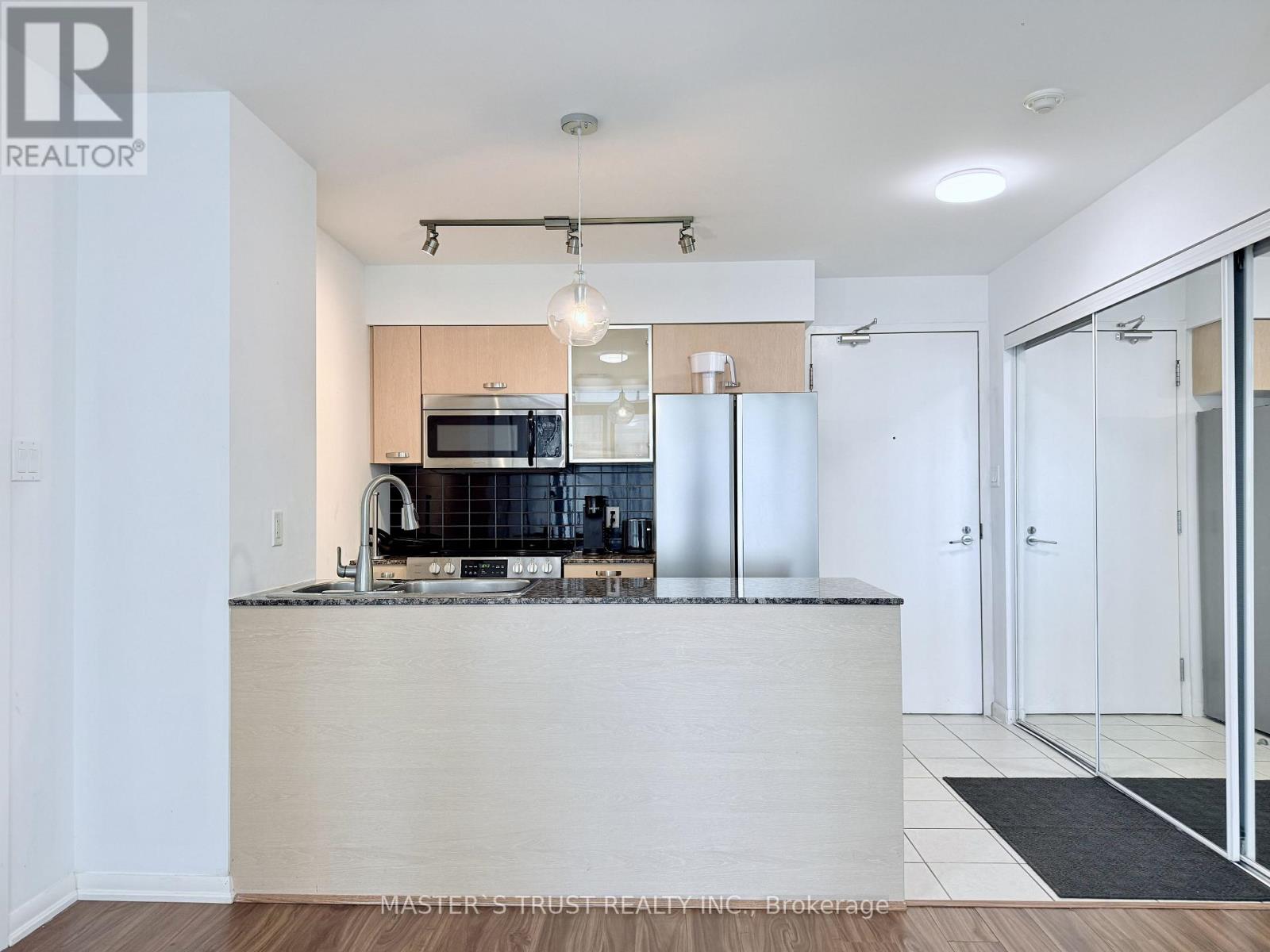 2709 - 38 Grenville Street, Toronto, Ontario  M4Y 1A5 - Photo 7 - C12144221