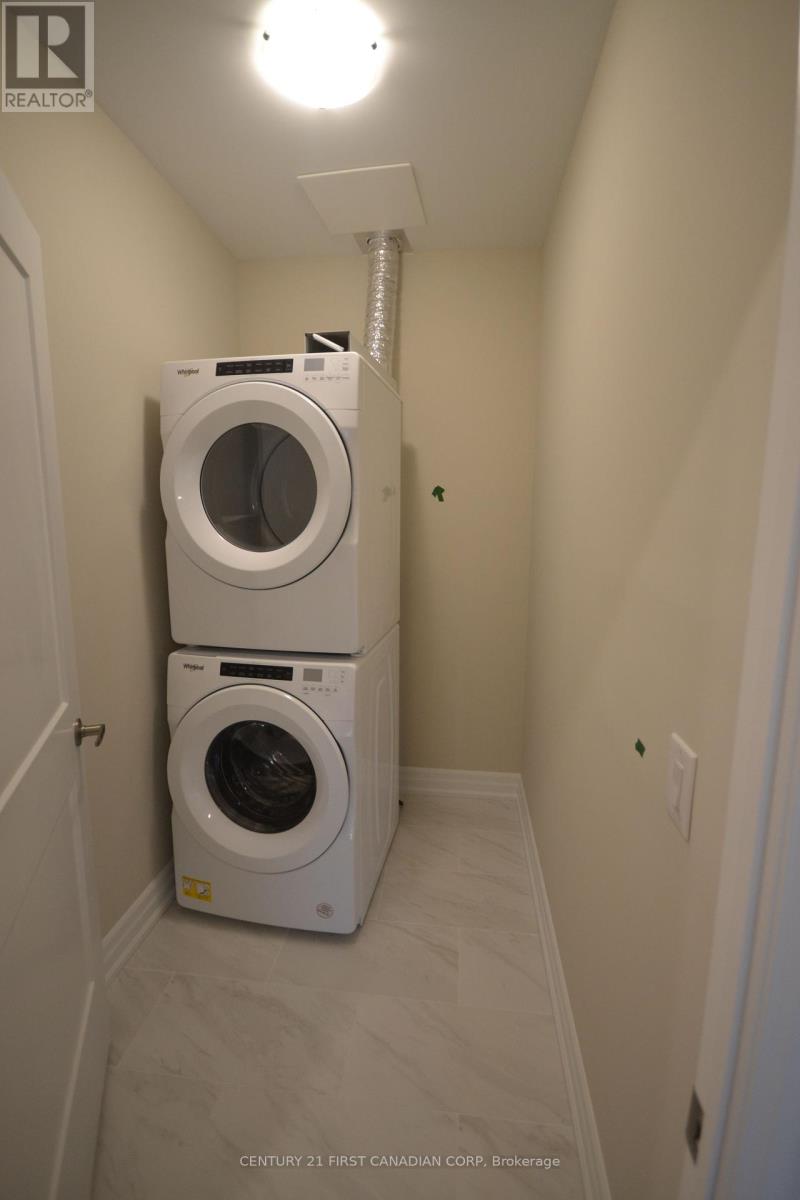 302 - 460 Callaway Road, London North (North R), Ontario  N6G 0Z2 - Photo 11 - X12144230