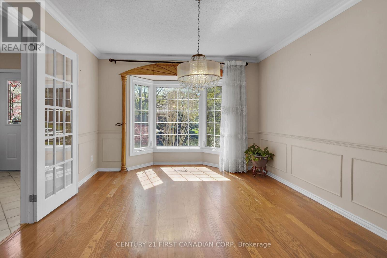 Photo 12 of 50 for 66 Nanette Drive N
