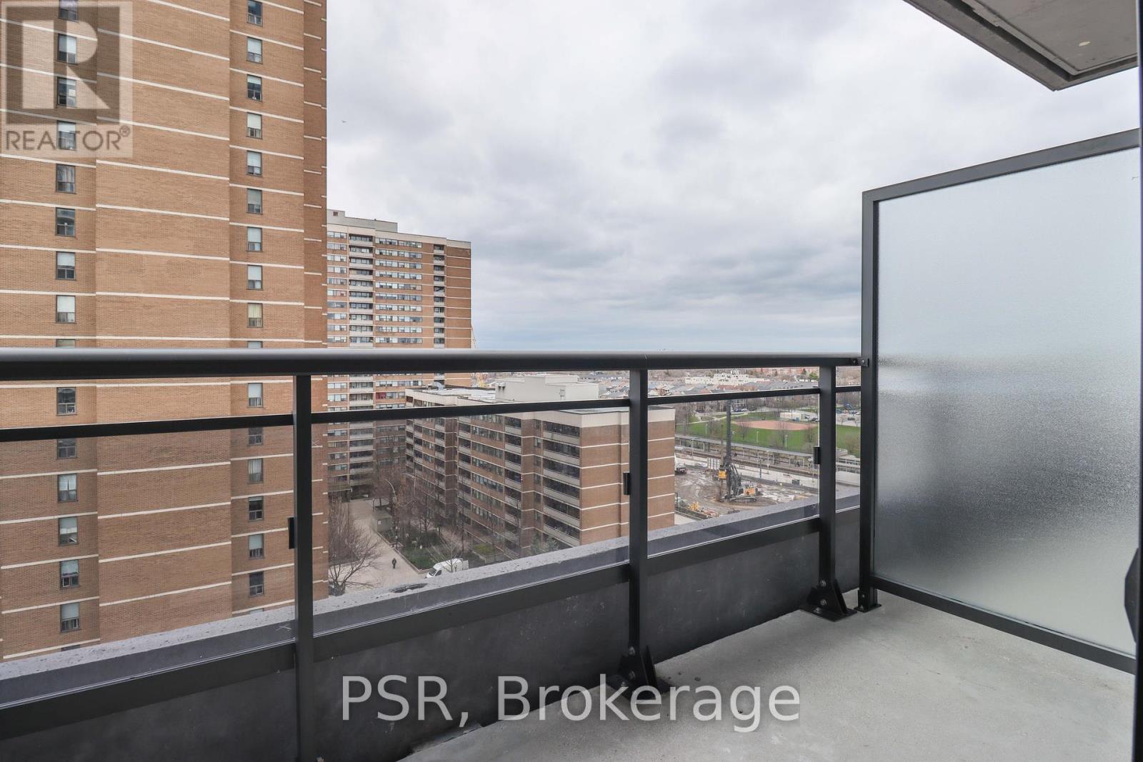 1109 - 286 Main Street, Toronto, Ontario  M4C 0B3 - Photo 17 - E12144090