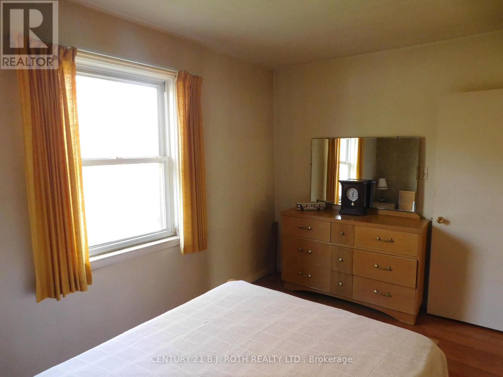 79 Cornwallis Drive, Toronto, Ontario  M1P 1H6 - Photo 9 - E12144174