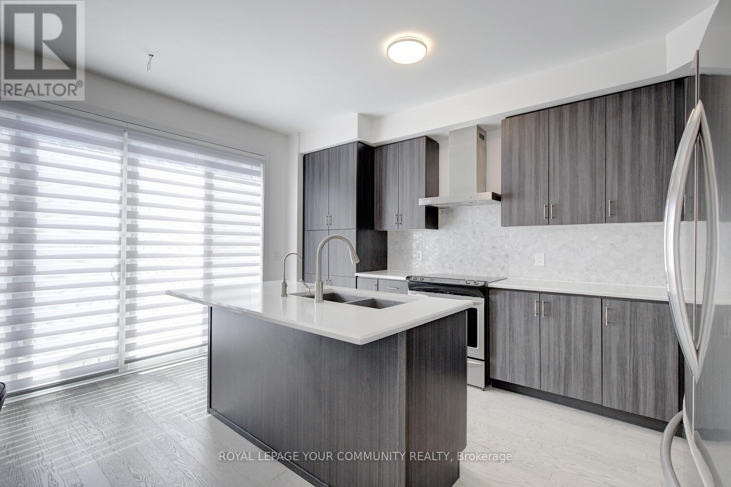 16 Glenngarry Crescent, Vaughan, Ontario  L6A 4Z4 - Photo 27 - N12144042