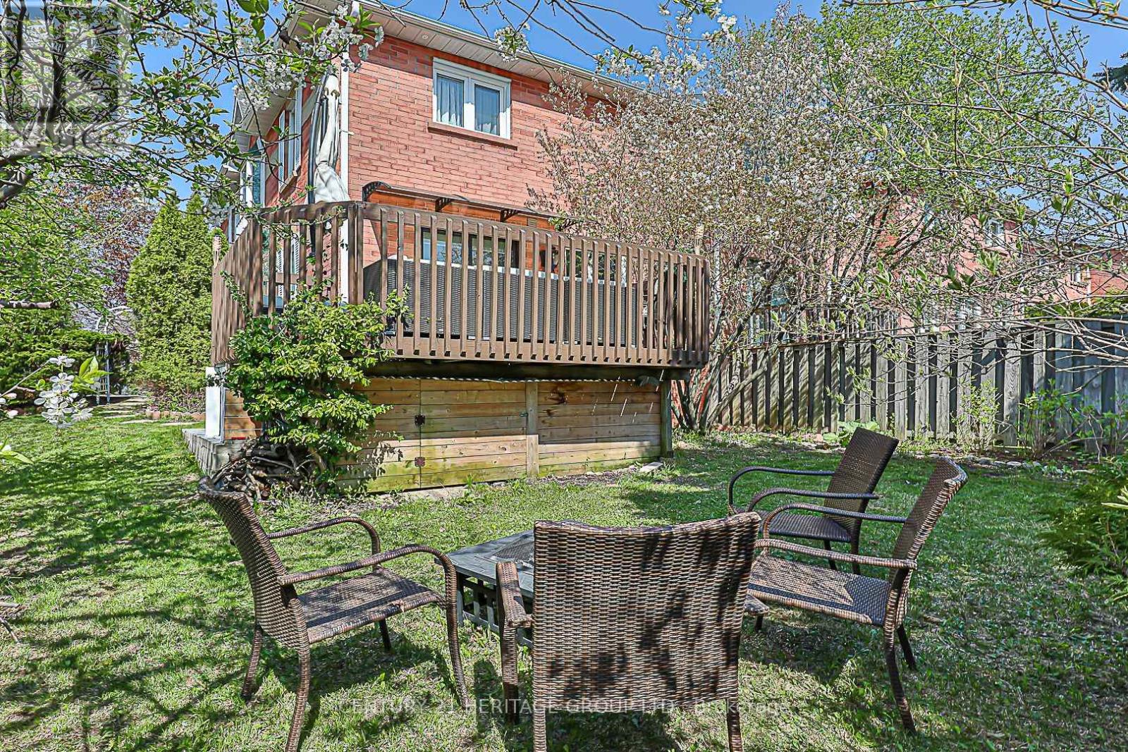 15 Ritva Court, Richmond Hill, Ontario  L4C 9R3 - Photo 49 - N12144086
