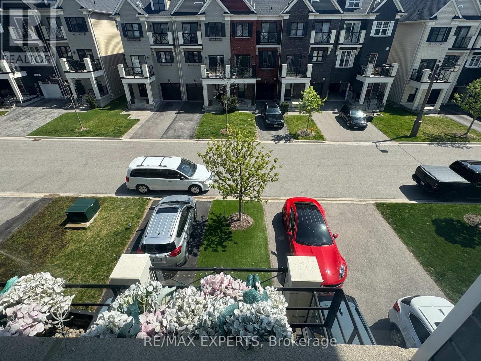 23 Wimshaw Lane, Whitchurch-Stouffville, Ontario  L4A 1Y5 - Photo 18 - N12144135
