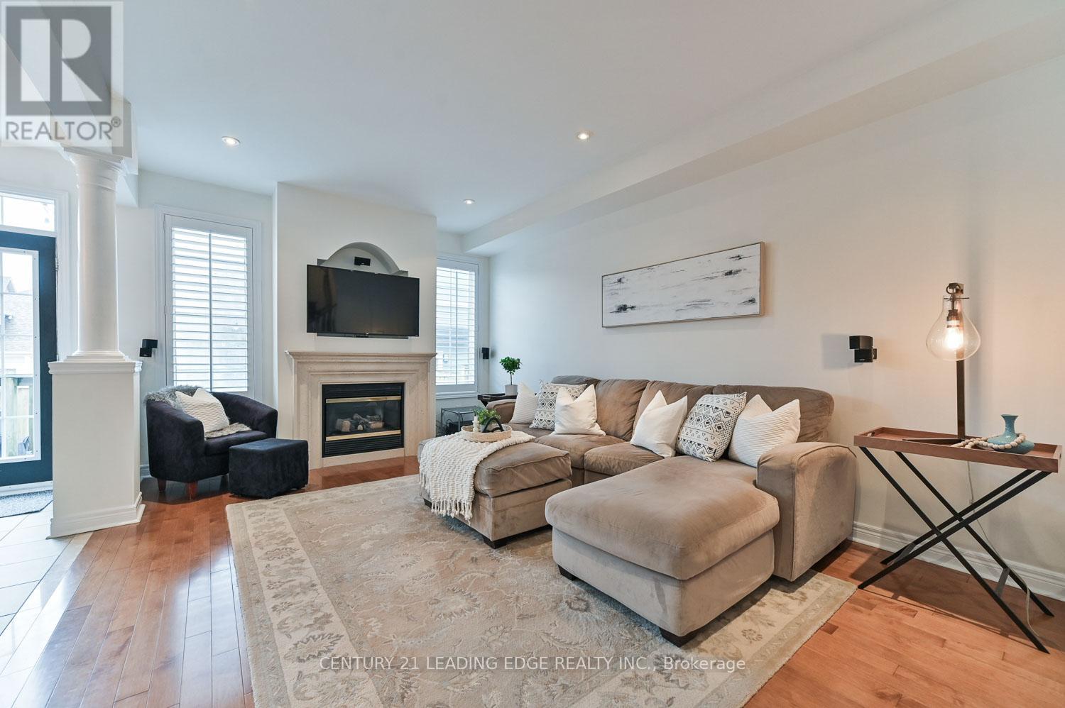 25 Evaridge Drive, Markham, Ontario  L6B 1E7 - Photo 12 - N12144155