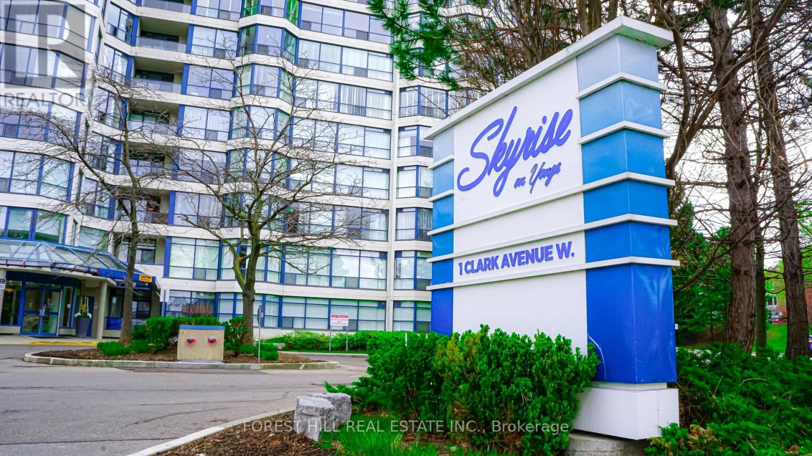 308 - 1 Clark Avenue W, Vaughan (Crestwood-Springfarm-Yorkhill), Ontario  L4J 7Y6 - Photo 3 - N12144181