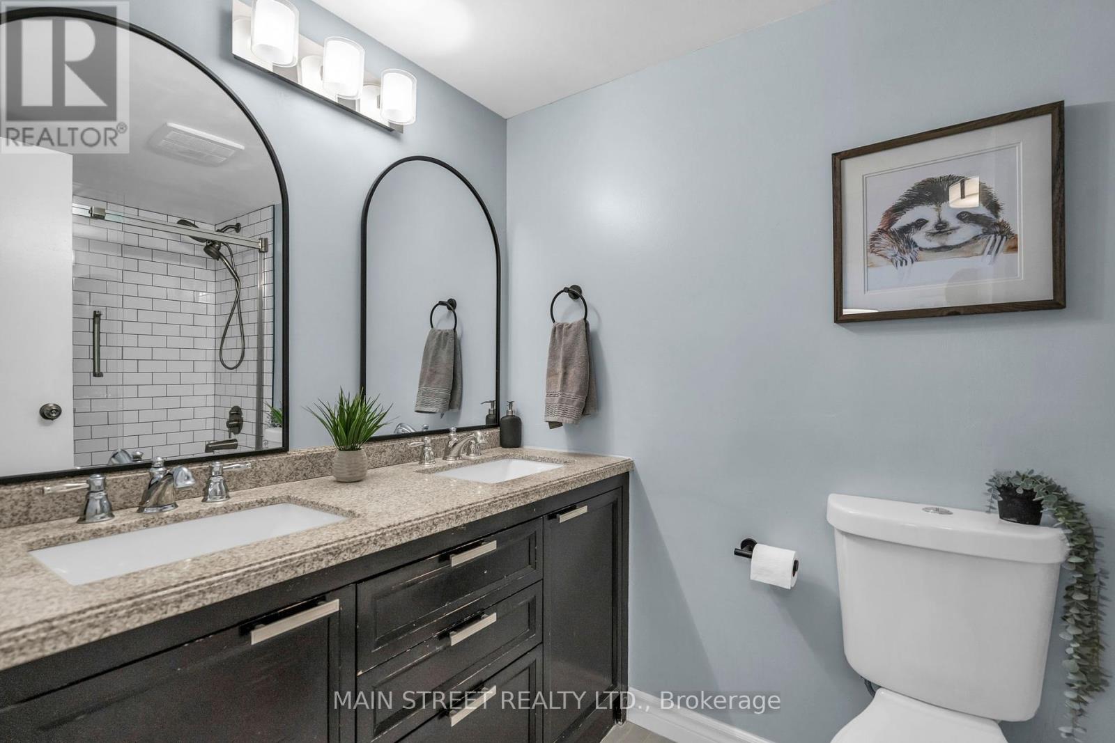 203 - 250 Davis Drive, Newmarket, Ontario  L3Y 7T7 - Photo 16 - N12144220
