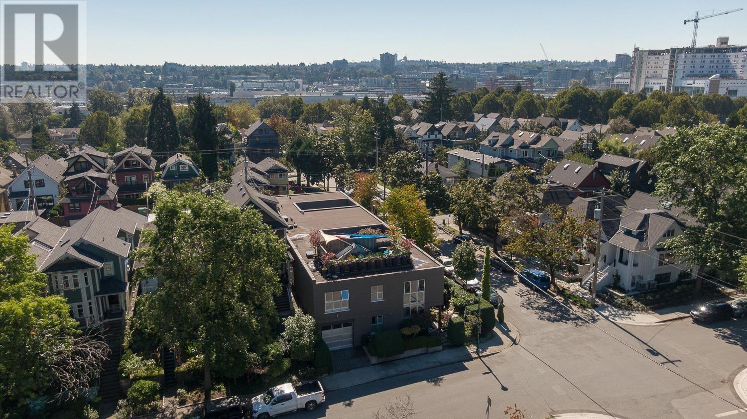 708 Heatley Avenue, Vancouver, British Columbia  V6A 4M1 - Photo 38 - R3002001