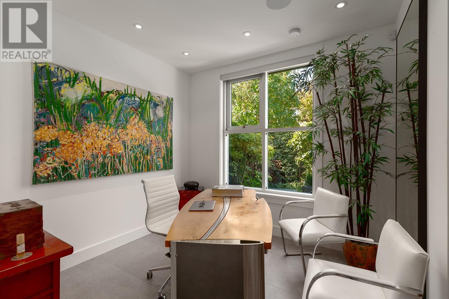 708 Heatley Avenue, Vancouver, British Columbia  V6A 4M1 - Photo 4 - R3002001